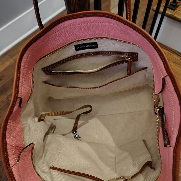 Dooney and Bourke Large Tote bag - Picture 6 of 7